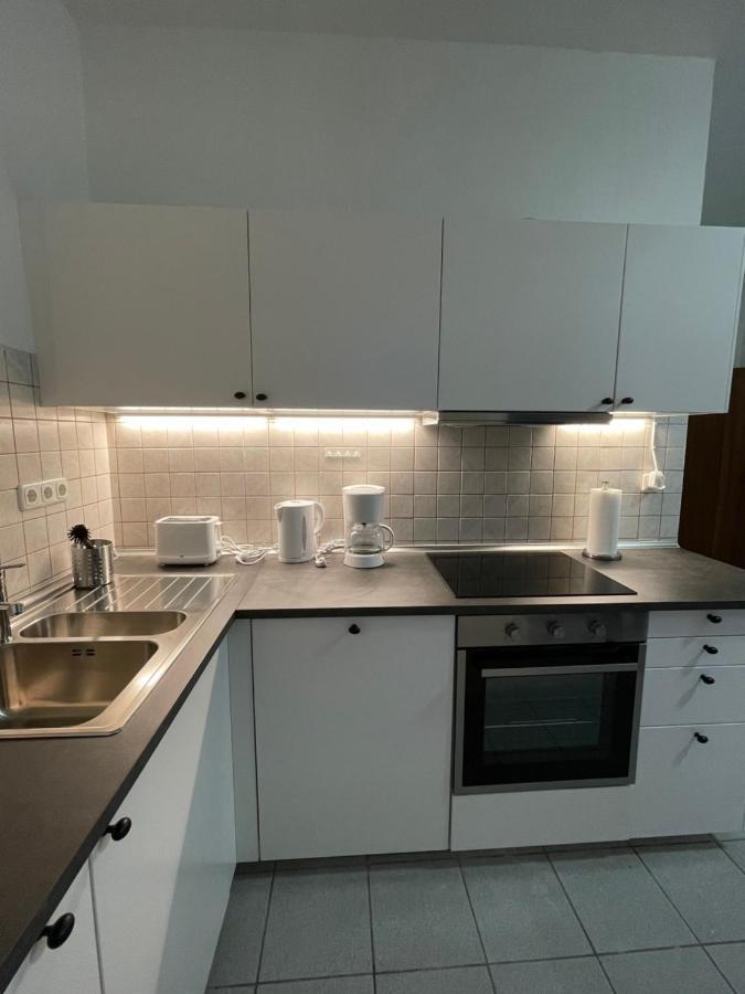 Comfortable Shared Apartment With Private Room In Веселинг Екстериор снимка