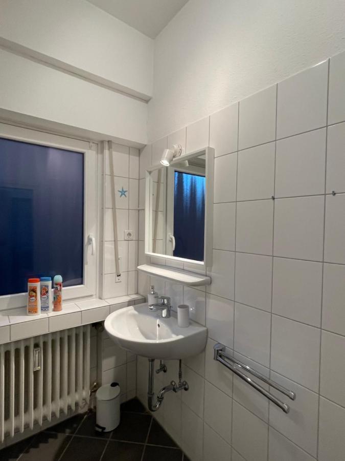 Comfortable Shared Apartment With Private Room In Веселинг Екстериор снимка