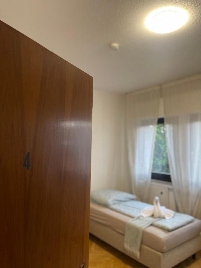 Comfortable Shared Apartment With Private Room In Веселинг Екстериор снимка
