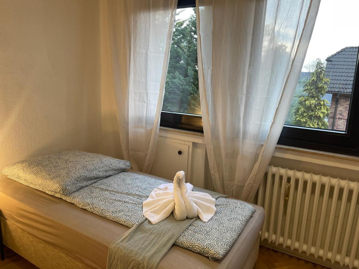 Comfortable Shared Apartment With Private Room In Веселинг Екстериор снимка